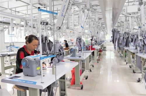 社區(qū)小工廠 就業(yè)大舞臺(tái)